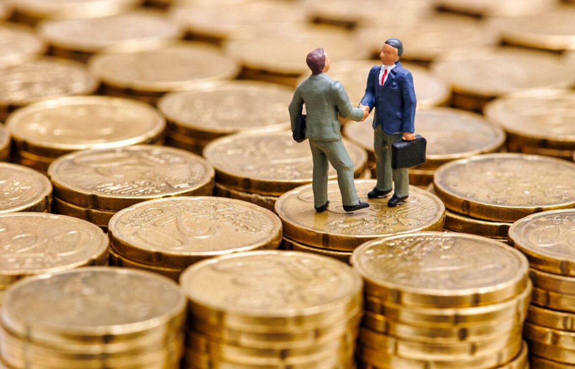 Never eat in beverage unlimited amount